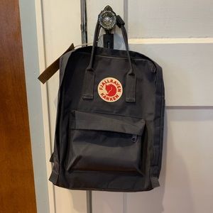 Fjallraven Kanken original backpack, graphite
